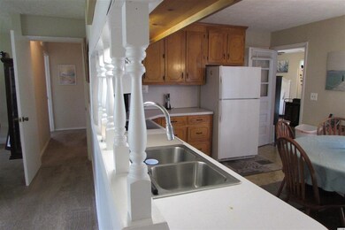 521 Holly Dr, Myrtle Beach, SC 29577 - photo 3