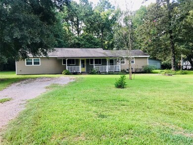 21720 Walker Dr, Conroe, TX 77306 - photo 2