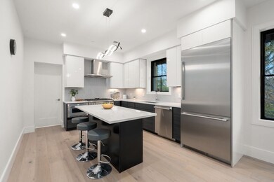 14 Shailer St unit 1, Brookline, MA 02446 - photo 6