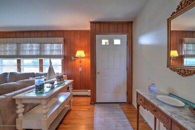 04-FOYER