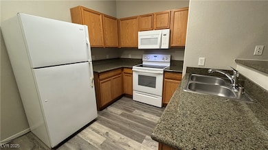 2051 Hussium Hills St unit 101, Las Vegas, NV 89108 - photo 7