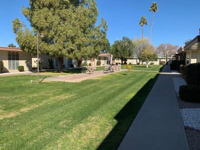 9970 Royal Oak - 02Exterior