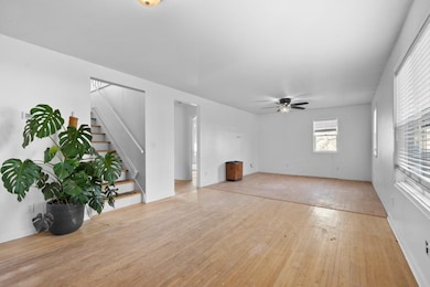 705 9th St NE, Minot, ND 58703 - photo 3