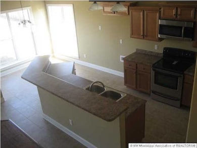 1442 Lake Front Dr E, Hernando, MS 38632 - photo 6