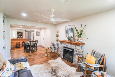 206 S 2nd St, Eufaula, OK 74432 - photo 4