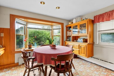 Bay window