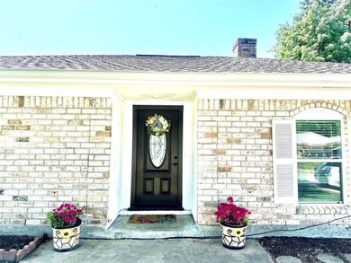 9007 Arbor Wood Dr, Houston, TX 77040 - photo 2