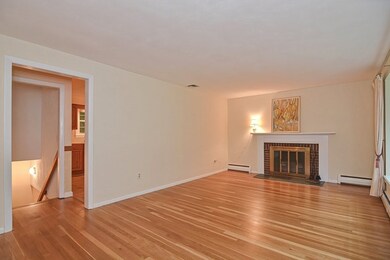 55 Hemenway Rd, Framingham, MA 01701 - photo 3