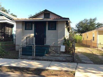 3821 Panama Ct, New Orleans, LA 70125 - photo 2