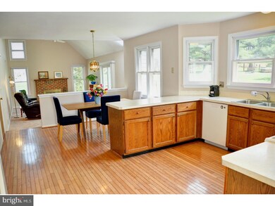 1615 Clearbrook Rd, Lansdale, PA 19446 - photo 2