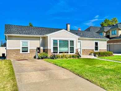 8150 W Winnemac Ave, Norridge, IL 60706 - photo 2