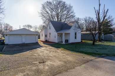 133 S Huston St, Ingalls, IN 46048 - photo 2