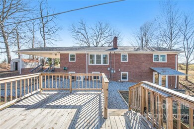 389 Brookview Rd, Statesville, NC 28625 - photo 5