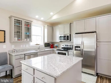 59 Sanibel Way, Martinsburg, WV 25405 - photo 5