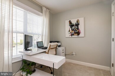 597 Raven Ave, Gaithersburg, MD 20877 - photo 6