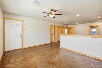 13001 Owen Ln unit 13005, Thackerville, OK 73459 - photo 3