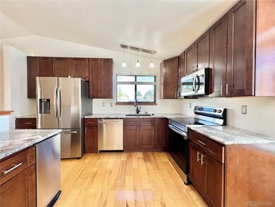 5339 S Uravan Ct, Centennial, CO 80015 - photo 2