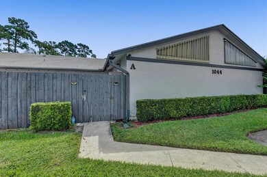 1044 Summit Trail Cir unit A, West Palm Beach, FL 33415 - photo 2
