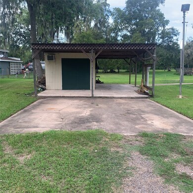3026 County Road 510j, Brazoria, TX 77422 - photo 6
