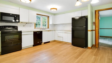 16 Morison Ave, Wells, ME 04090 - photo 5