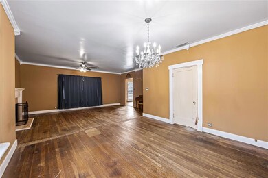 206 Bellevue Dr, Cleburne, TX 76033 - photo 3