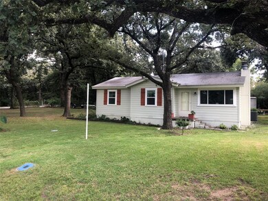 12460 Deeds Ct, Azle, TX 76020 - photo 4