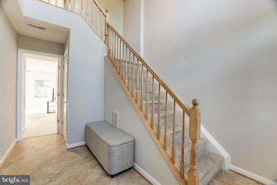 7024 Sauvage Ln, Gainesville, VA 20155 - photo 4