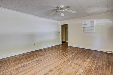 206 Spring Garden St, Asheboro, NC 27203 - photo 4