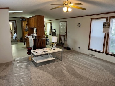 3131 S 20th St, Council Bluffs, IA 51501 - photo 2