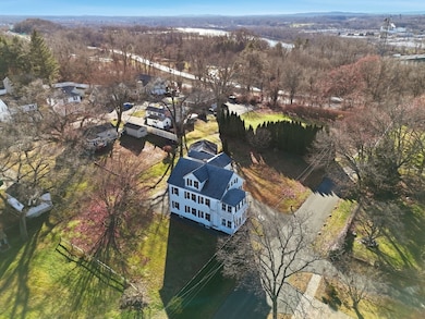 37 Kennedy St, Chicopee, MA 01013 - photo 6