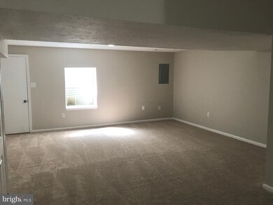 905 Saint Michaels Dr, Bowie, MD 20721 - photo 7