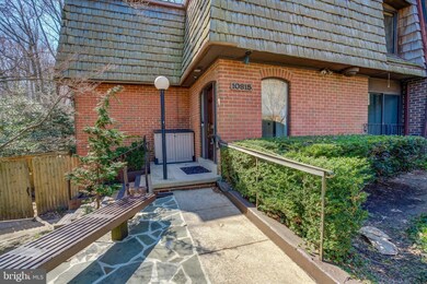 10815 Deborah Dr, Potomac, MD 20854 - photo 3