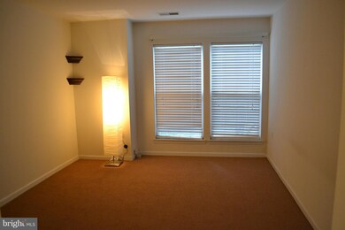 4401 Silverbrook Ln, Owings Mills, MD 21117 - photo 3