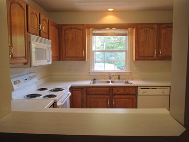 716 King Springs Rd unit 6, Johnson City, TN 37601 - photo 6