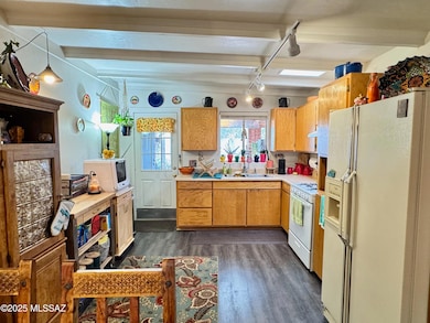 1304 Roberts