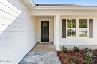 3-web-or-mls-9019 Laird St -03