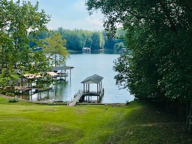 Dock