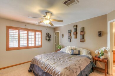 1237 E Redfield Rd, Gilbert, AZ 85234 - photo 4