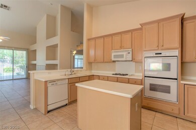 Large eat in kitchen with breakfast bar, island, p