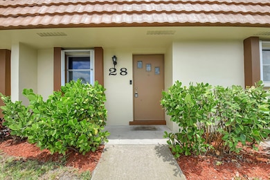 5730 Fernley Dr E unit 28, West Palm Beach, FL 33415 - photo 4