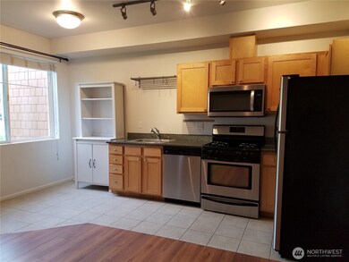 564 225th Ln NE unit A102, Sammamish, WA 98074 - photo 3