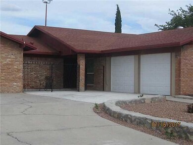 11032 Lakewood Ave, El Paso, TX 79935 - photo 3