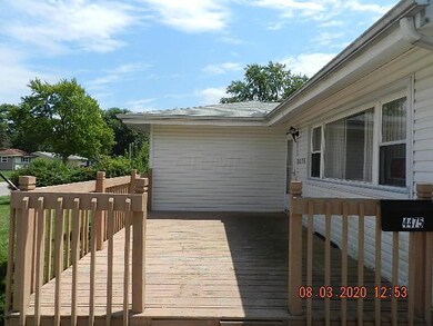 4475 Broadhurst Dr, Columbus, OH 43213 - photo 2
