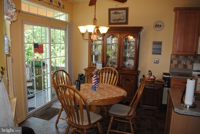 1706 Nottingham Ct unit 136, Warrington, PA 18976 - photo 6