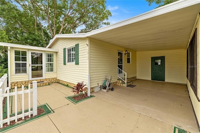 1013 Ann Ave, Lady Lake, FL 32159 - photo 2