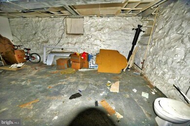 1075 Ellicott Dr, Baltimore, MD 21216 - photo 6