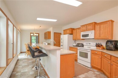 1238 Milford Rd, Dingmans Ferry, PA 18328 - photo 5