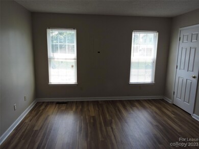 700 Brookside Camp Rd, Hendersonville, NC 28792 - photo 7