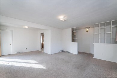 3307 Ridgewood Dr, New Albany, IN 47150 - photo 6