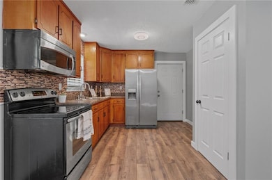 12460 Dailey Rd, Grand Bay, AL 36541 - photo 4